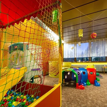 Sorea Marmot Dolina Demianowska